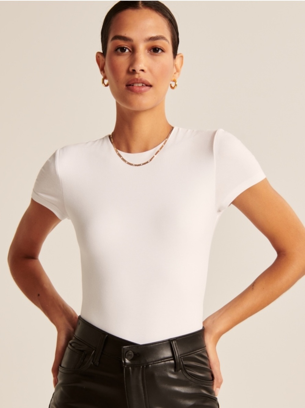Abercrombie & Fitch White Cotton Blend Seamless Fabric Short Sleeve Bodysuit - Picture 2 of 6